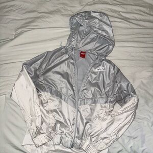 Nike Silver/white Windbreaker Jacket